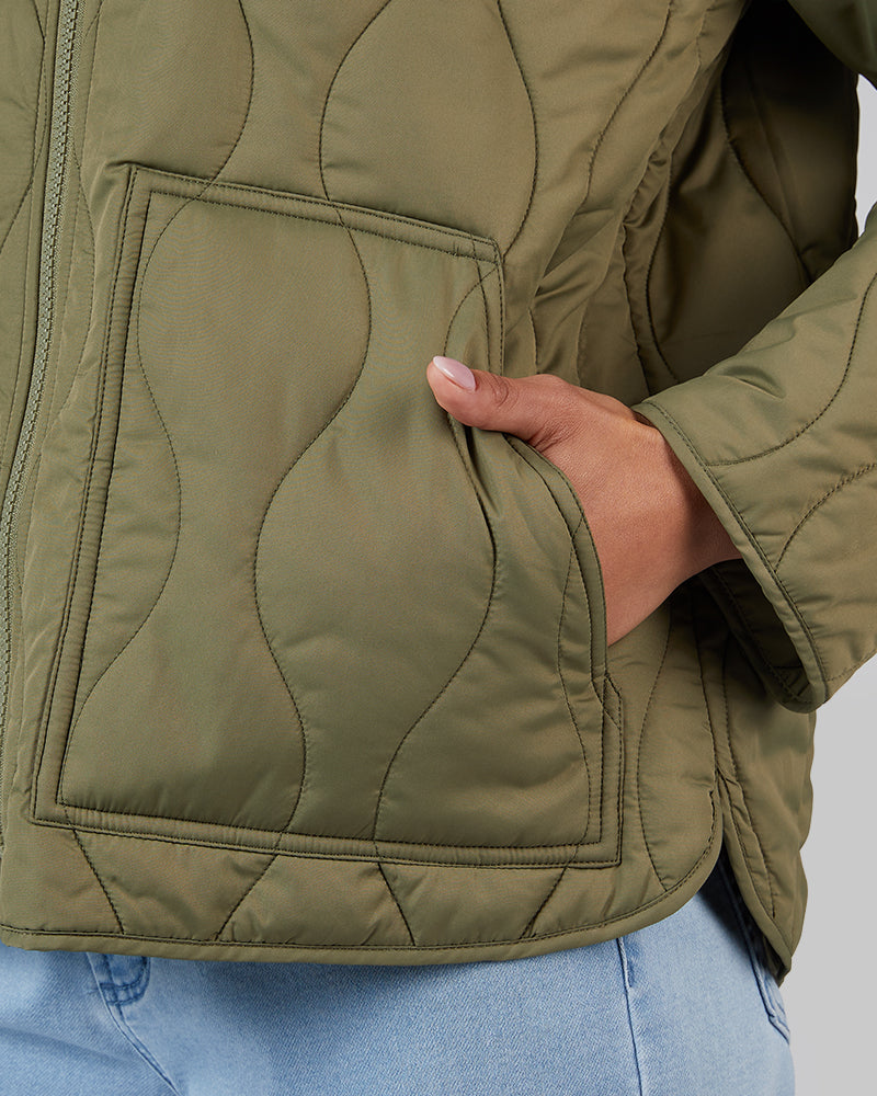 WOMEN'S SHIELD TECH ONION QUILTED JACKET - Image 10