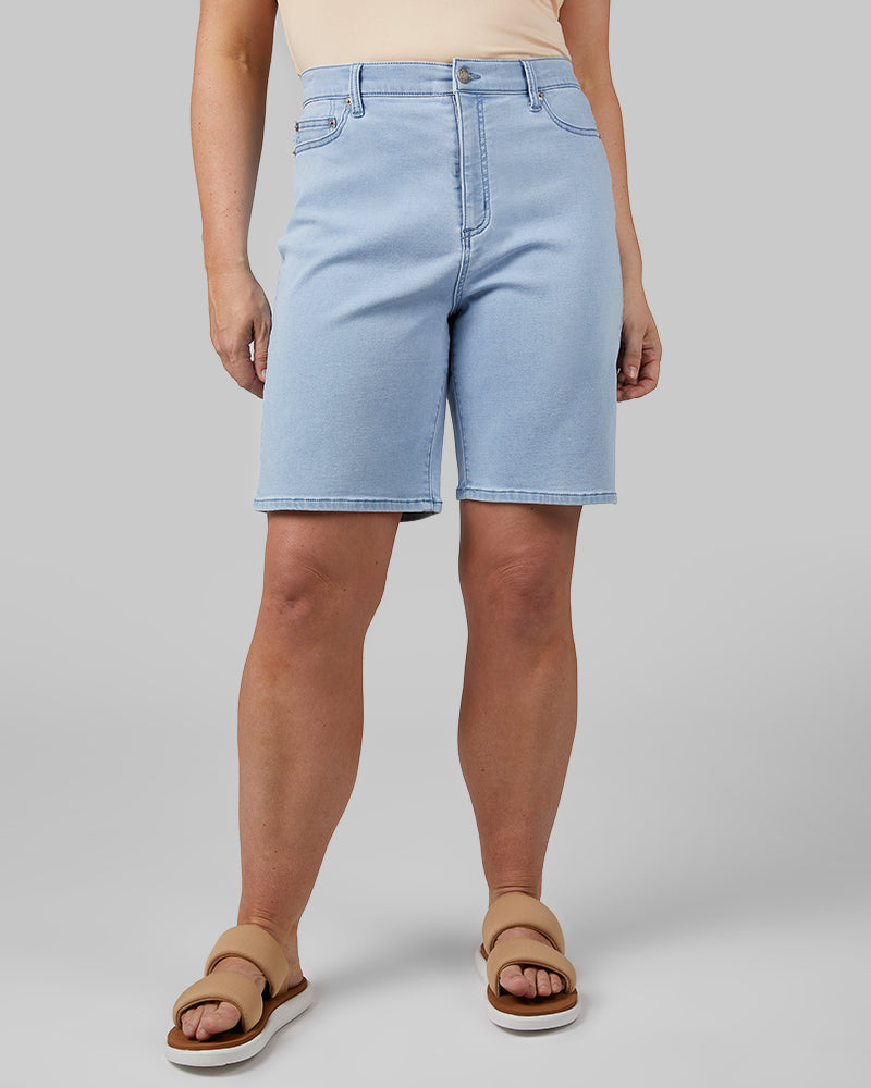 WOMEN'S STRETCH COMFORT JEAN BERMUDA SHORT - Image 31