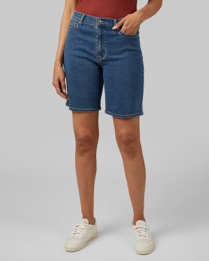WOMEN'S STRETCH COMFORT JEAN BERMUDA SHORT