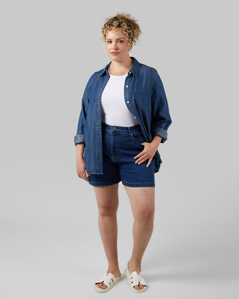 WOMEN'S STRETCH COMFORT JEAN 5-INCH SHORT - Image 12