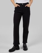 WOMEN'S STRETCH COMFORT RELAXED SWEATPANT JEAN